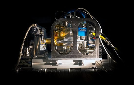 This picture shows the first prototype of RAPID, a new generation of fast and very sensitive detectors that has been successfully installed on the PIONIER instrument at ESO’s Paranal Observatory. This achievement is the result of five years of sustained collaboration and effort from academic institutes (LETI, ONERA, IPAG, LAM) and industrial partners (SOFRADIR). As its name suggests, the new RAPID system delivers several thousand images per second and can operate at very low light levels.